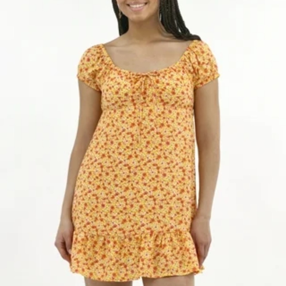 NWOT No Boundaries Orange & Yellow Mini Floral Dress Size Small